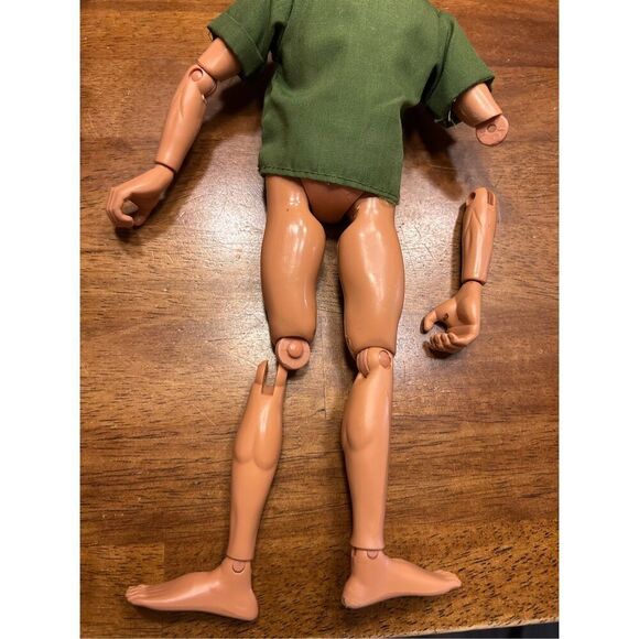 GI Joe Vintage 1996 US Army 12 inch Action Figure  arm and leg not attached no p - Picture 6 of 8